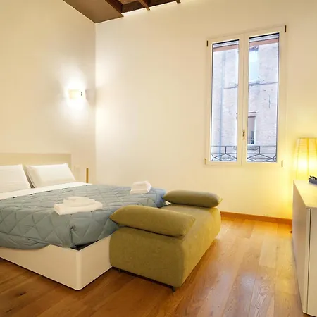 My Loft شقة فندقية فيرّارا